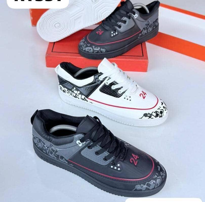 Men sneakers