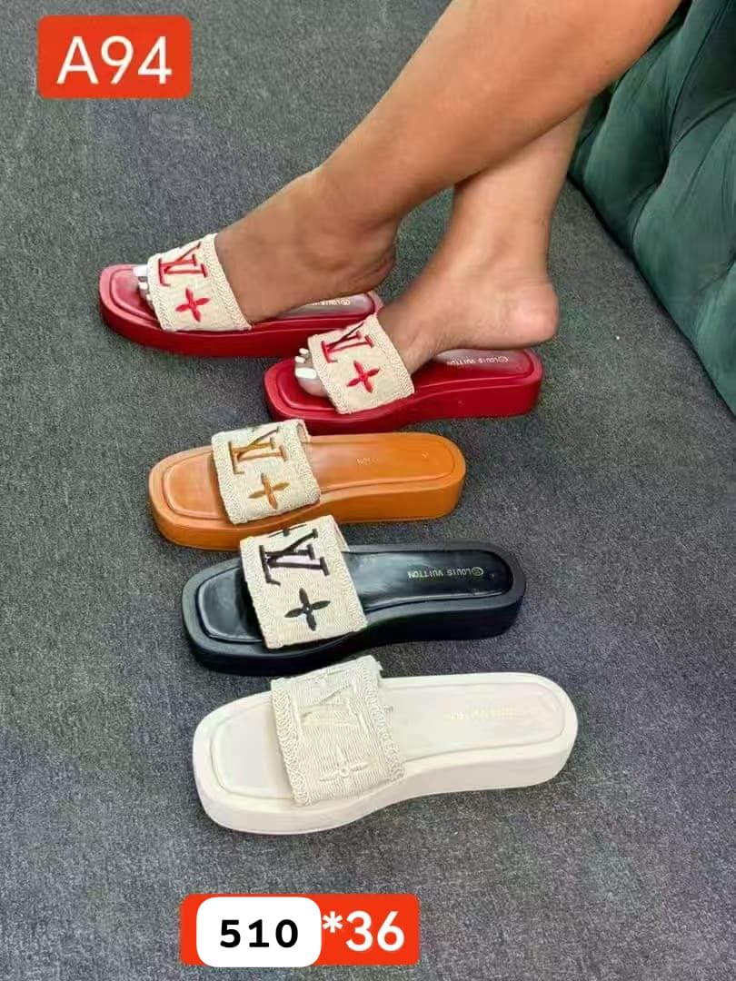 Lava ladies open sandals